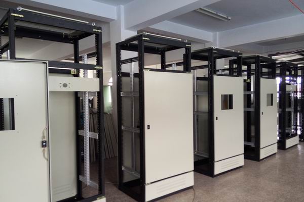 南岸控制箱-3683谈谈控制箱的维护和保养事